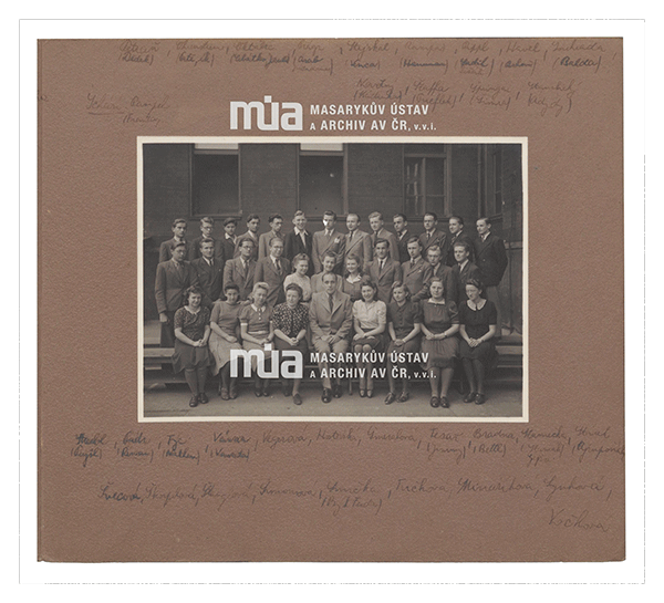 Gymnázium, 1940?